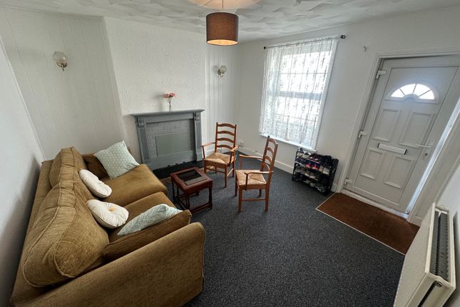 54, Cliff Hill, GREAT YARMOUTH photo 2