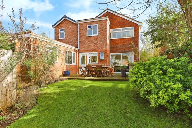 Link-detached house for sale in Southfields Close, Coleshill, Birmingham, Warwickshire