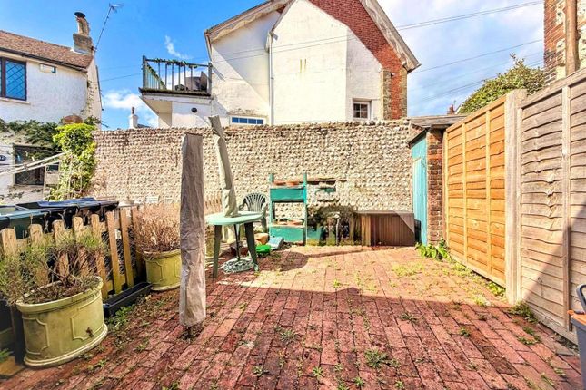 1, Motcombe Lane, Eastbourne photo 4