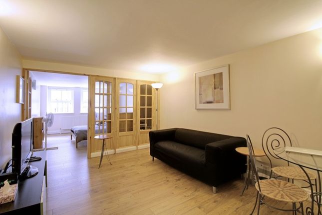 Thumbnail Flat for sale in 129 Middlesex Street, London