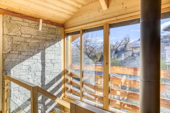 Chalet for sale in Combloux, Haute-Savoie, Rhône-Alpes, France