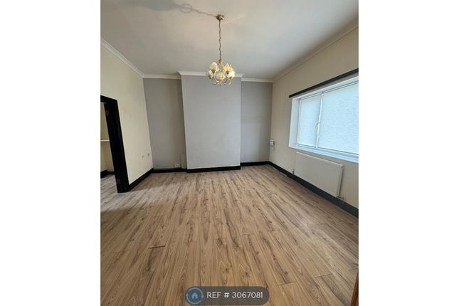 3-bed bungalow on Mainsforth Terrace West, Sunderland, £675/mo