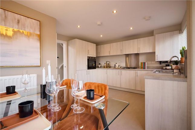 7, Fortress Boulevard, Great Sankey, Warrington photo 2