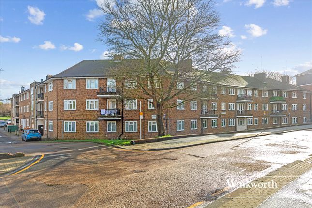 Thumbnail Flat for sale in The Grange, East Finchley, London