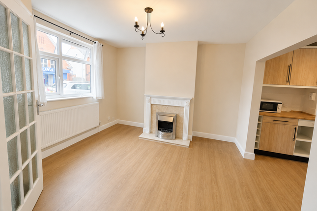 11, Wellingborough photo 2