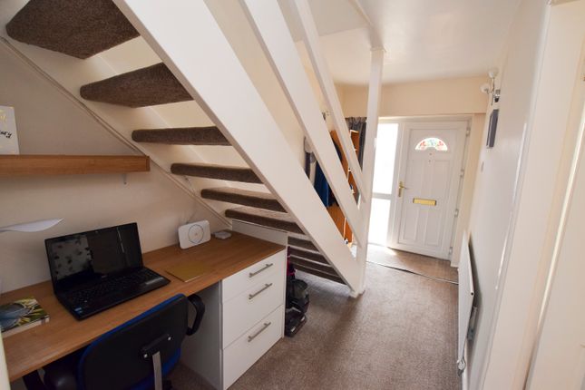 7, Ringers Way, Telford photo 5