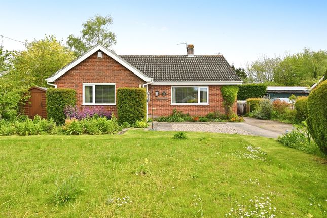 Thumbnail Detached bungalow for sale in The Street, Winfarthing, Diss