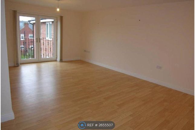 Tailors Court, West St, Normanton photo 3
