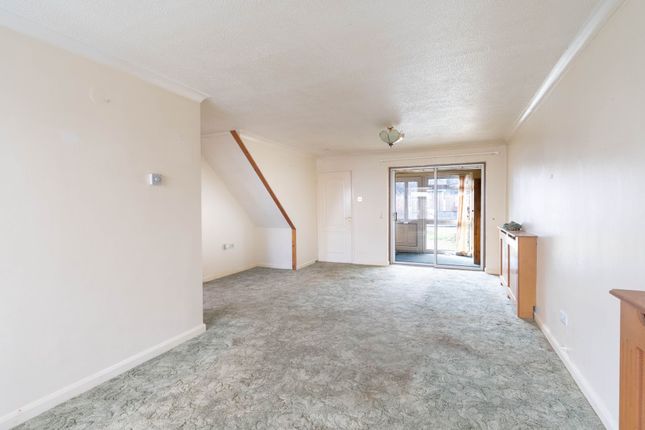 77 Hollytrees, Cambridge photo 2