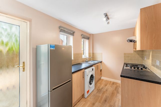 23 Bellhouse Way, York photo 4