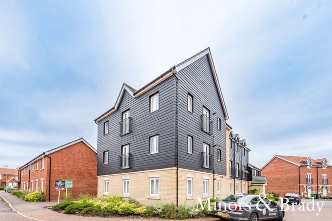 2 bed flat for sale in Falcon Crescent, Costessey, Norwich NR8