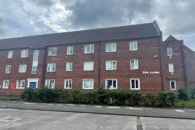 Flat for sale in Park Avenue, Gosforth, Newcastle Upon Tyne, Tyne And Wear