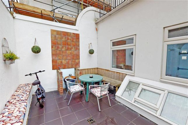 Property for sale in Queensbury Mews, Brighton, East Sussex