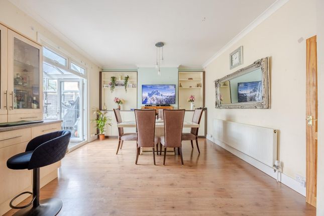 113, Sandringham Road, Southend-On-Sea photo 4