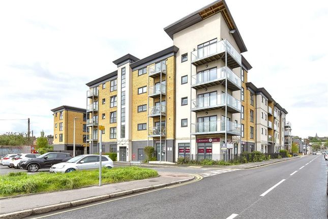 Thumbnail Flat for sale in Station Road, Strood, Rochester, Kent