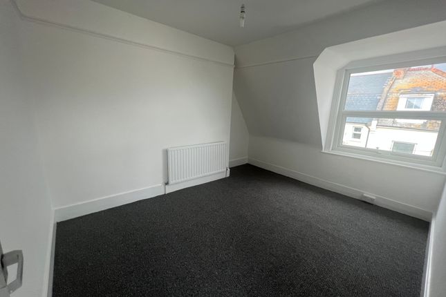 8, Seaside Road, St. Leonards-on-Sea photo 3
