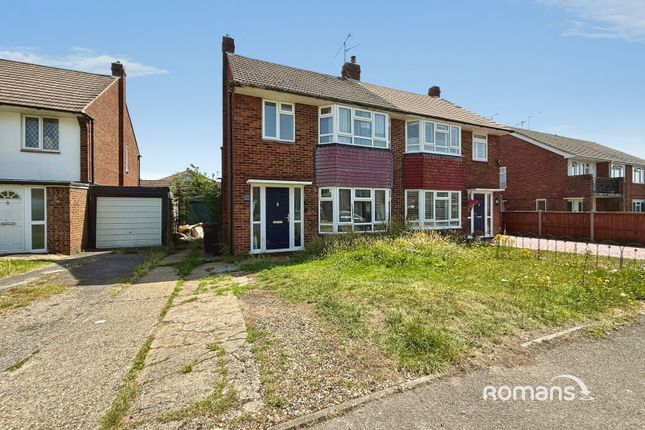 3-bed house on 17, Keswick Gardens, Reading, £1,700/mo