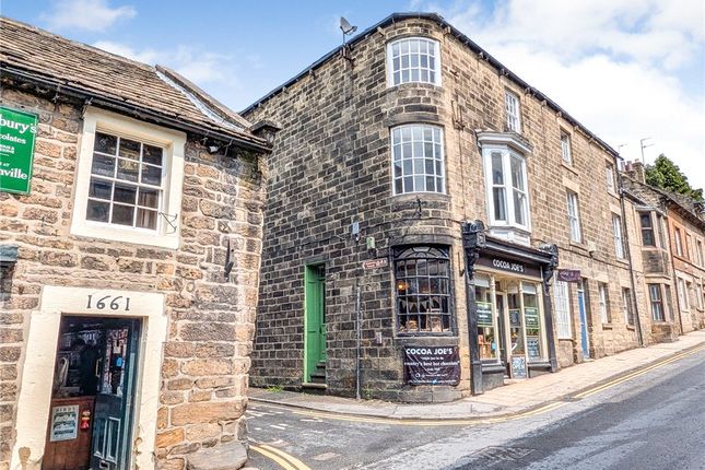2-bed flat on 2A,, Church Street, Harrogate, £175,000