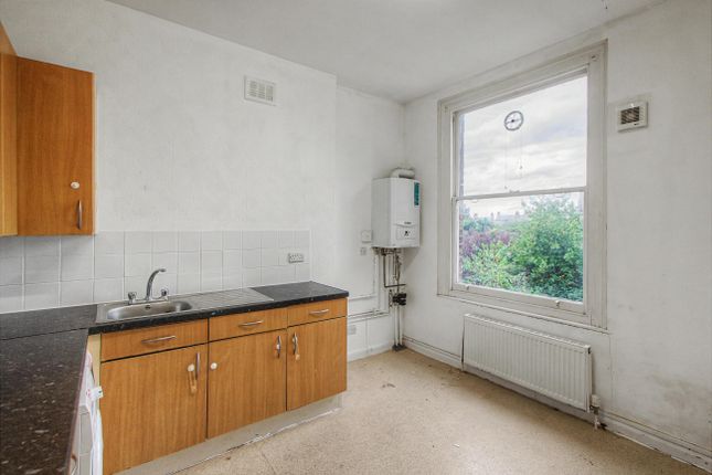 187E, Walm Lane, London photo 4