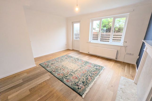 19, Dinwiddie DRive, Dumfries photo 4