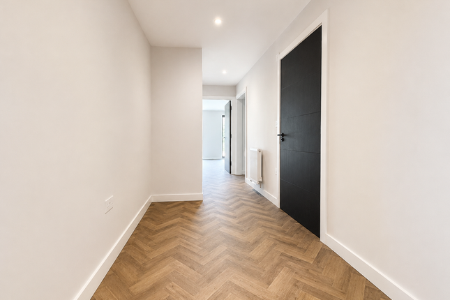 Flat 3, Moyana, Maritime Park, Warsash photo 5
