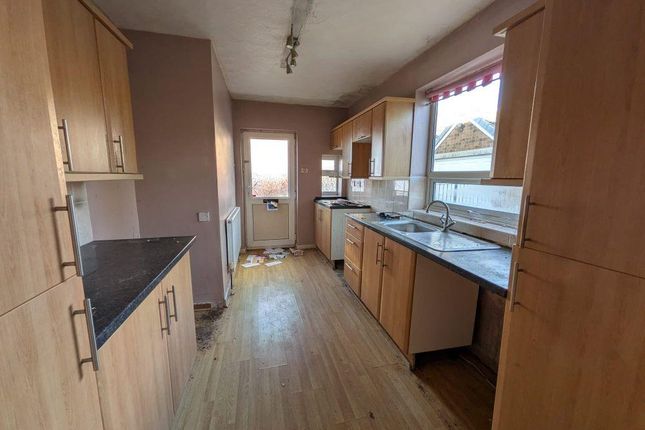Thurley Road, Bradford photo 3