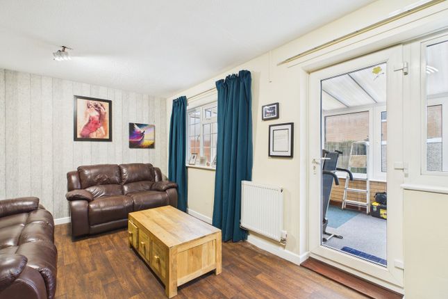 10, Conroy Drive, Telford photo 2