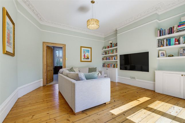 Flat 1, 21, Malwood Road, London photo 4