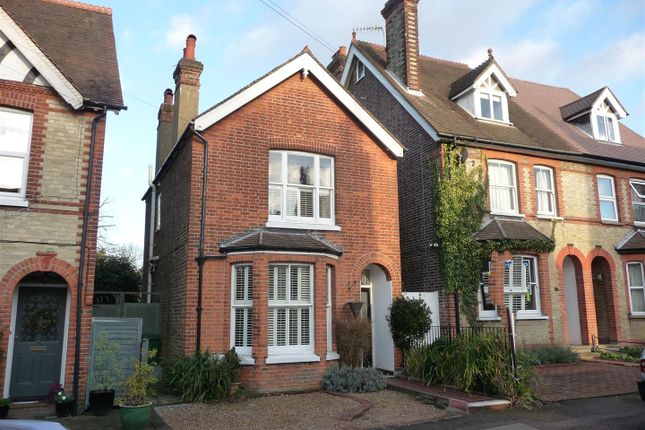 Thumbnail Property to rent in Deerings Road, Reigate