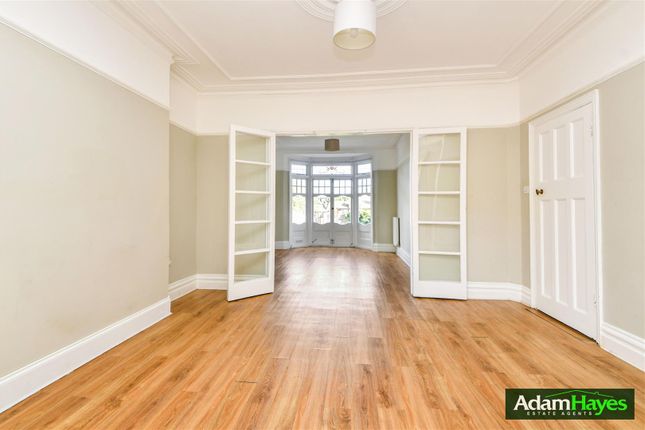 Etchingham Park Road, London photo 4