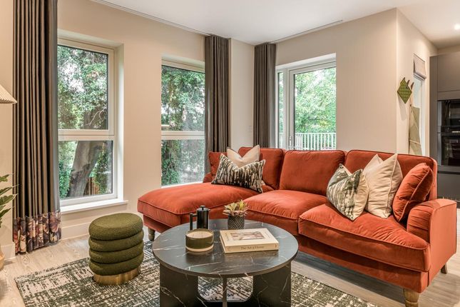 Apartment 46 - Foxtail House