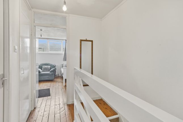 30, Glanville Road, London photo 4