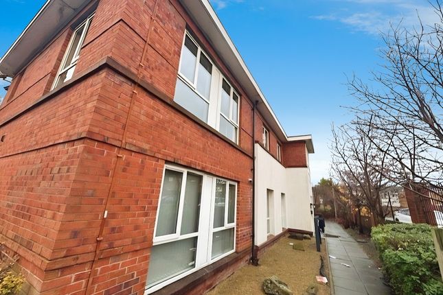 1-bed flat on 63, Gilmartin Grove, Liverpool, £95,000