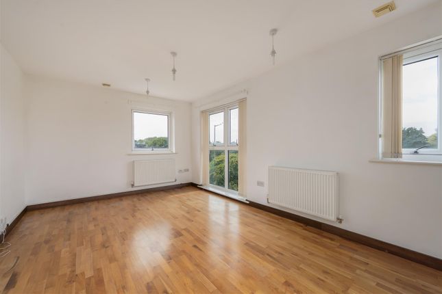 61, Olympia Way, Whitstable photo 4