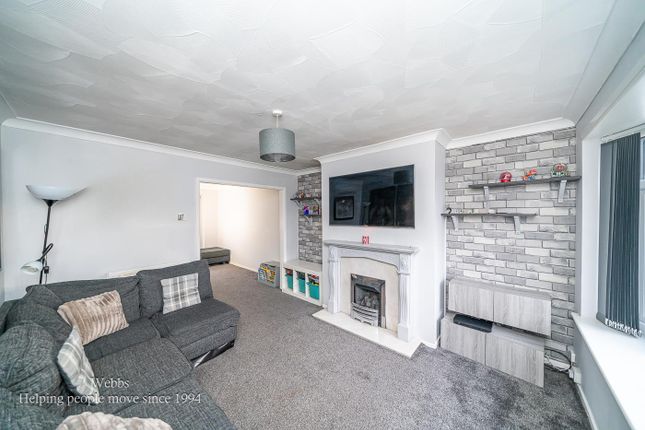 12, Kingswood Drive, Walsall photo 2