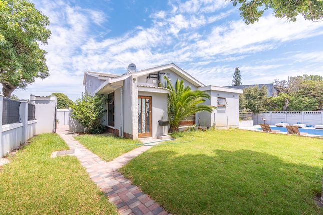 Detached house for sale in Table View, Blaauwberg, South Africa