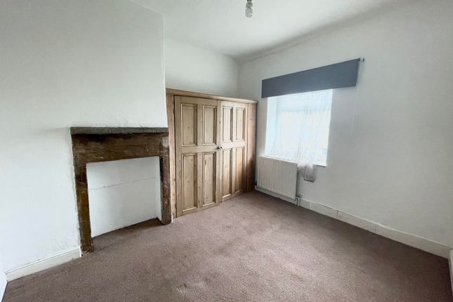 4, Liversedge Row, West Yorkshire photo 5