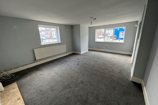 Flat for sale in Wellington Court, Grimsby, South Humberside