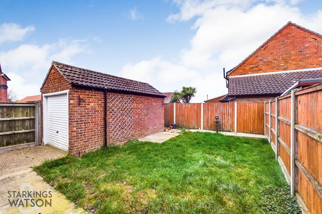 Semi-detached house to rent in Pearsons Close, Freethorpe, Norwich