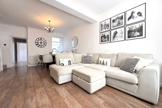 60 Glanrhyd Street, Aberdare photo 4