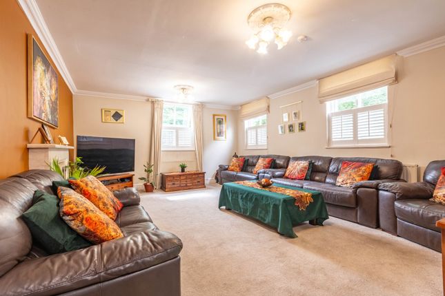 1 The Mansion,, Lady Lane, West Yorkshire photo 4