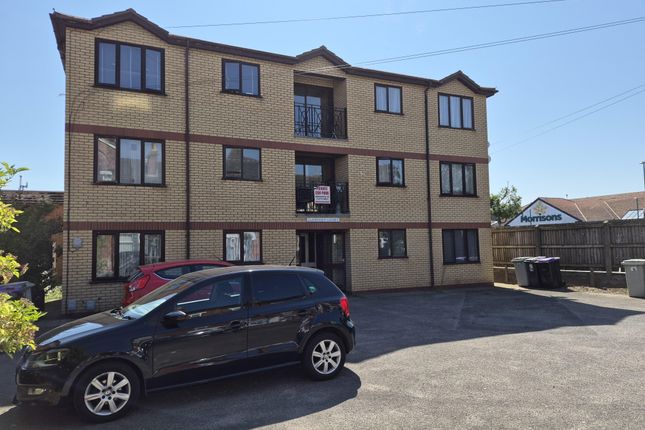Flat 2, Guernsey Court, Skegness photo 2