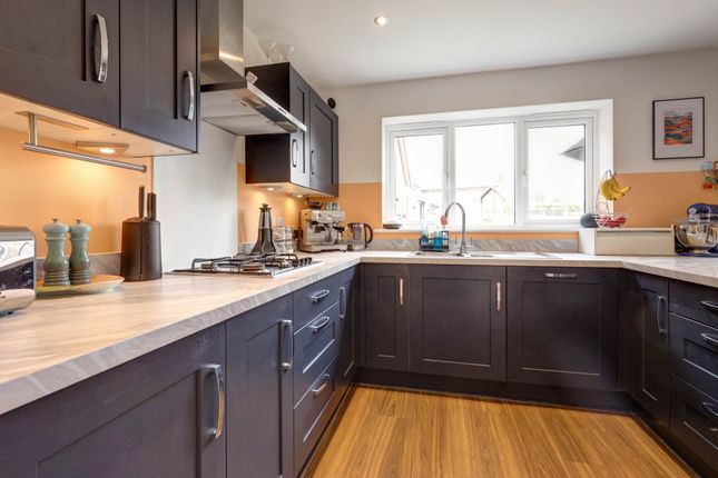 22, Fortuna Road, Blandford Forum photo 4
