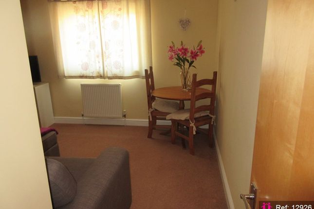 75, North Street, Nailsea photo 3