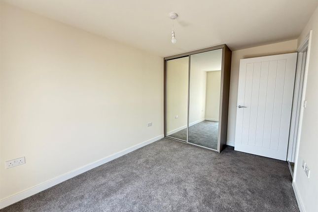 15, Taylor Way, Gedling photo 5