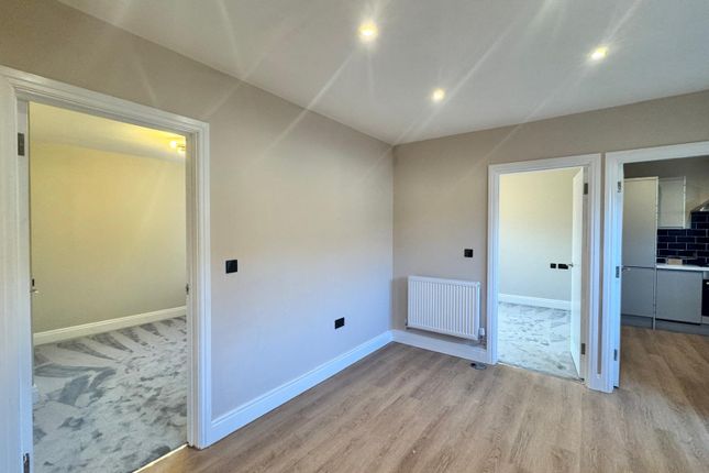 247C, Northborough Road, Streatham Norbury photo 3