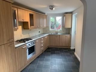 14, Harpers Way, Clacton-On-Sea photo 4