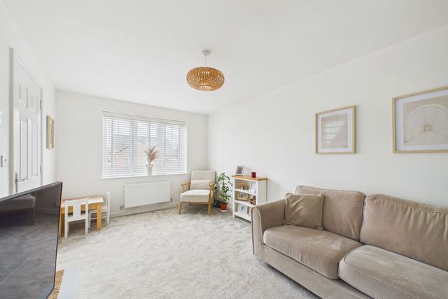 28 Moore Drive, Workington photo 3