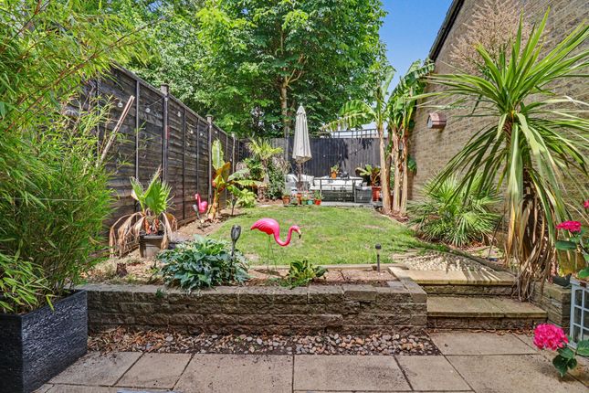 22 Centaury Gardens, Eastleigh photo 4