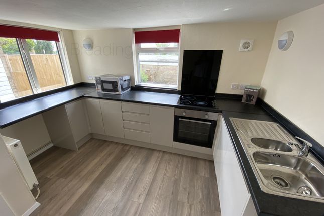 Shared accommodation to rent in Bawden Close, Canterbury